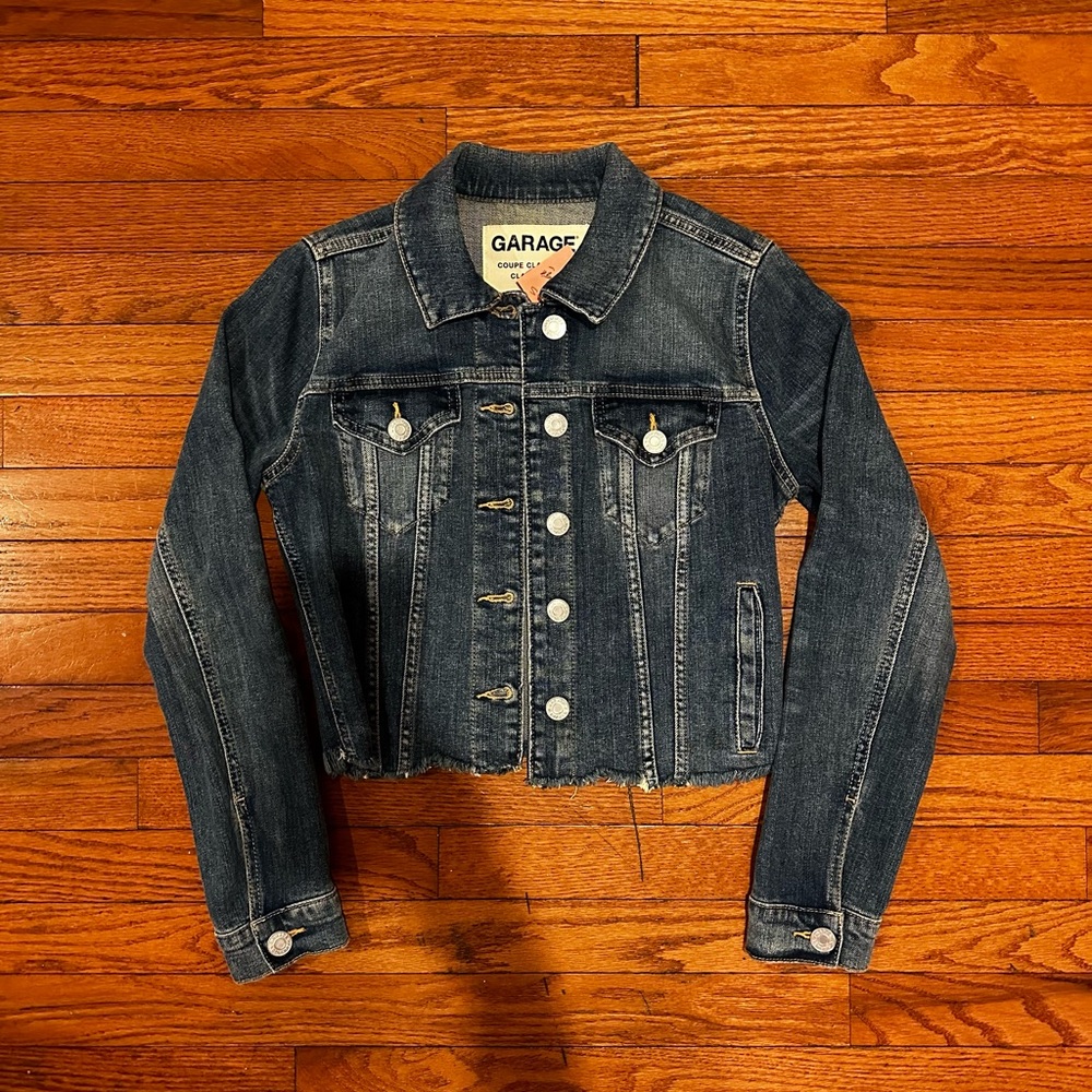 Women’s Garage Cropped Jean Jacket - Picture 3 of 4